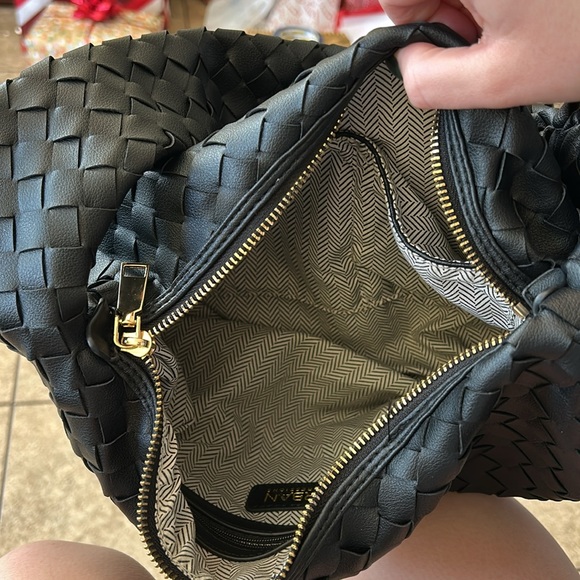 Purse - Picture 2 of 2